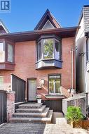 102 GOUGH AVENUE Toronto, ON M4K 3N8