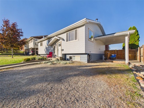 1201 16th Avenue  Cranbrook, BC V1C 5S5