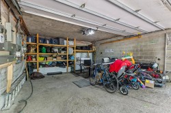 Garage - 