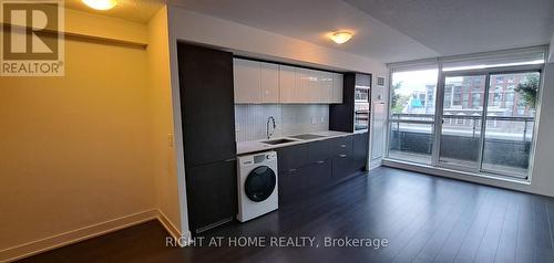 404 - 318 RICHMOND STREET W , Toronto, Ontario M5V 0B4 5