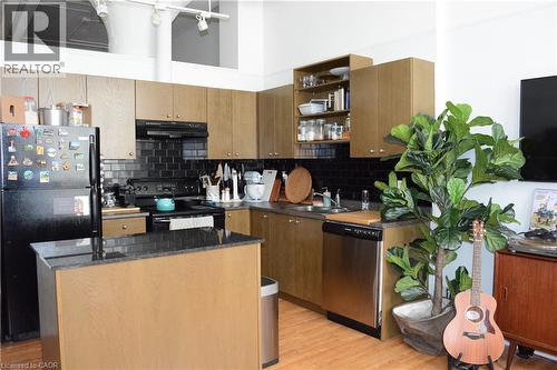 404 KING Street W Unit# 204 , Kitchener, Ontario N2G 2L5 4