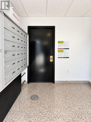 213 - 227 STERLING ROAD E , Toronto, Ontario M6P 3L4 2