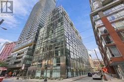 613 - 25 OXLEY STREET Toronto, ON M5V 2J5