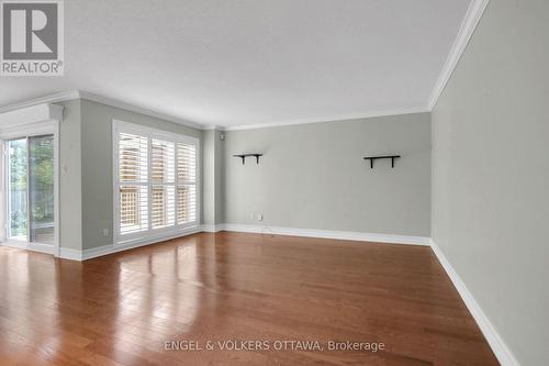 24 Tammela Court, Ottawa, ON 
