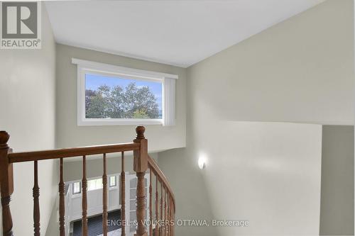 Large windows allowing plenty of sunshine. - 24 Tammela Court, Ottawa, ON 