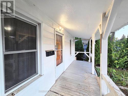 908 WINDSOR AVENUE , Windsor, Ontario N9A 1K2 3