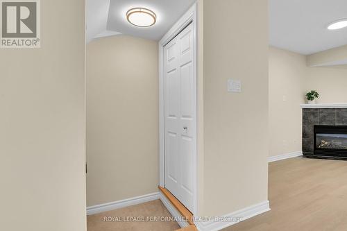 64 Mayflower Private, Ottawa, ON 