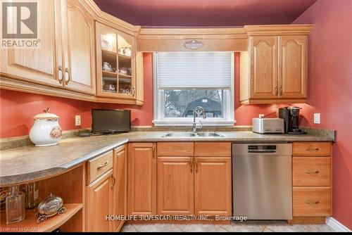 327 VICTORIA AVENUE , Belleville, Ontario K8N 2E2 4