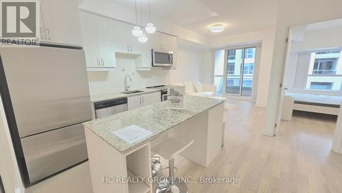 213 - 9191 YONGE STREET , Richmond Hill, Ontario L4C 1E2 2