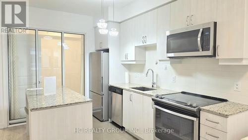 213 - 9191 YONGE STREET , Richmond Hill, Ontario L4C 1E2 5