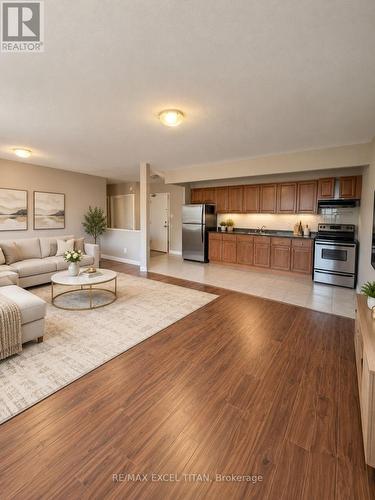 332D - 468 OTTAWA STREET , Hamilton, Ontario L8H 4A6 2