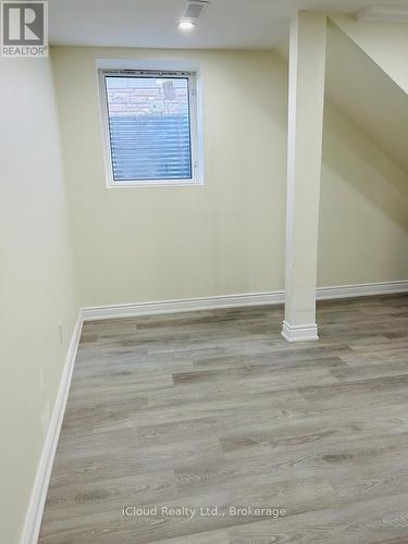 BASEMENT UNIT - 35 BRIXHAM LANE , Brampton, Ontario L7A 5K2 4