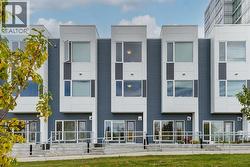 304, 20 Brentwood Common NW  Calgary, AB T2L 2L7