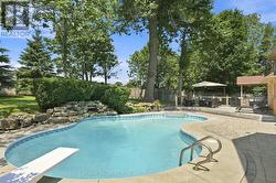 Extensive landscaping / mature trees - 