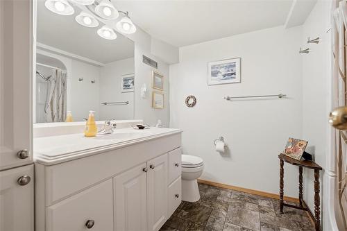 356 Royal Mint Drive, Winnipeg, MB 