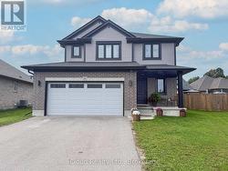 15 CURREN CRESCENT Tillsonburg, ON N4G 0J3