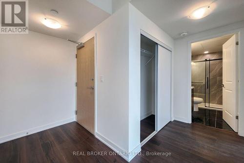 604 - 2825 JANE STREET , Toronto, Ontario M3N 0A8 3
