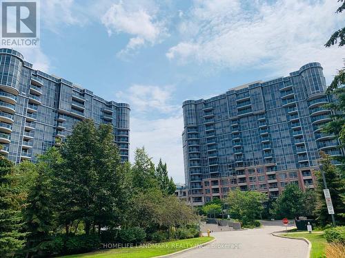 961 - 23 COX BOULEVARD , Markham, Ontario L3R 7Z9 2