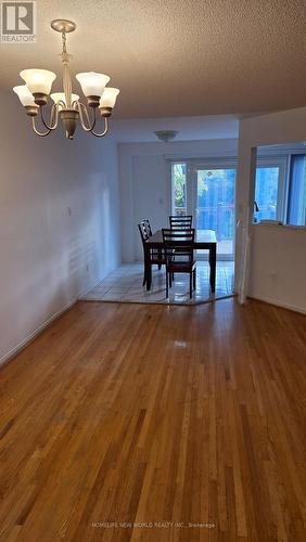 5420 FALLINGBROOK DRIVE , Mississauga, Ontario L5V 2H6 5