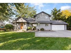 621 Ross Beach Road Lakeshore, ON N8L 1J7