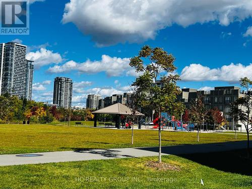 701A - 10 ROUGE VALLEY DRIVE W , Markham, Ontario L6G 0G9 4