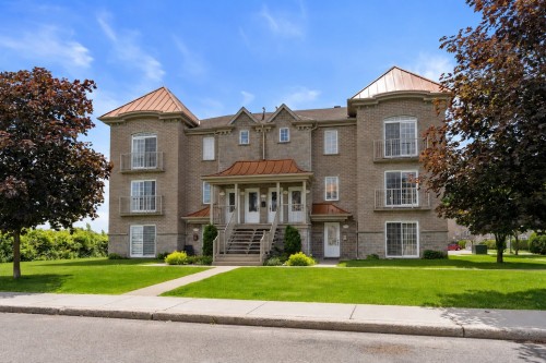 105-75 Rue Hubert-Aquin  Blainville, QC J7C 0H5