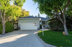 43 Oak BAY  Stonewall, MB R0C 2Z0