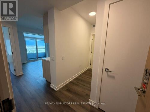 2112 - 5 MEADOWDALE ROAD , Vaughan, Ontario L4K 0C7 2