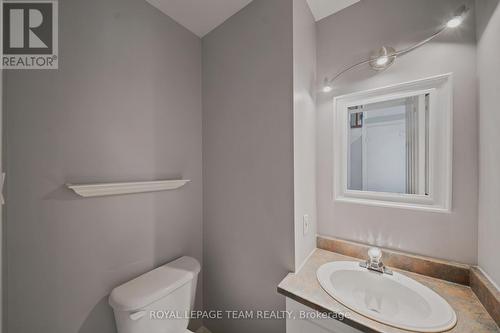 965 MARKWICK CRESCENT , Ottawa, Ontario K4A 4J2 4