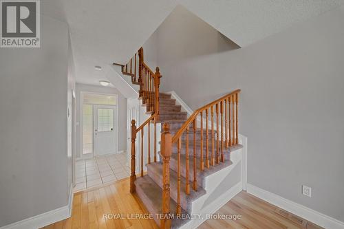 965 MARKWICK CRESCENT , Ottawa, Ontario K4A 4J2 5