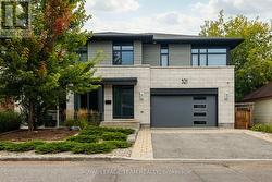 521 WESTMINSTER AVENUE  Ottawa, ON K2A 2T9