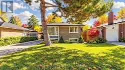 487 HOUNSLOW AVENUE  Toronto, ON M2R 1J1