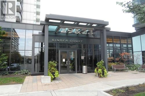 2006 - 29 SINGER COURT , Toronto, Ontario M2K 0B3 2