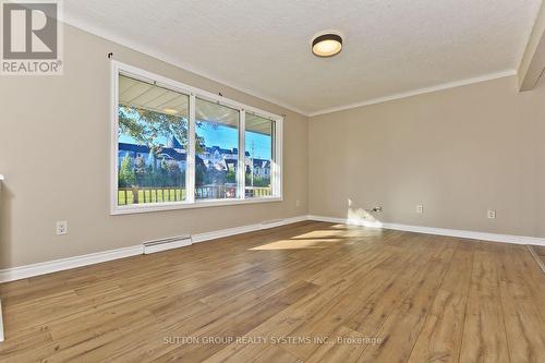 40 JACOBSON AVENUE , St. Catharines, Ontario L2T 2Z7 4