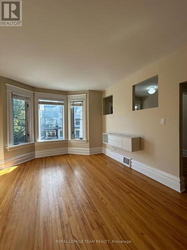 B - 427 SUNNYSIDE AVENUE , Ottawa, Ontario K1S 0S6 4