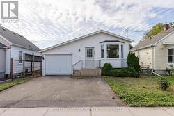 6474 TAYLOR STREET Niagara Falls (Dorchester), ON L2G 2G1
