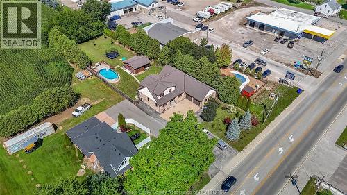 1709 Division ROAD  Kingsville, ON N9Y 2H1