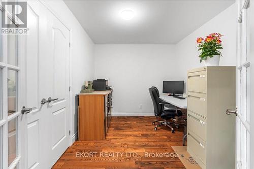 64 FARMINGTON CRESCENT , Belleville (Thurlow Ward), Ontario K8N 0J8 4