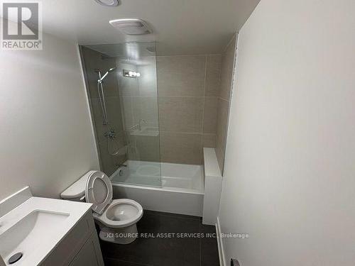 MAIN FLOOR - 152 BRUNSWICK AVENUE , Toronto, Ontario M5S 2M2 4