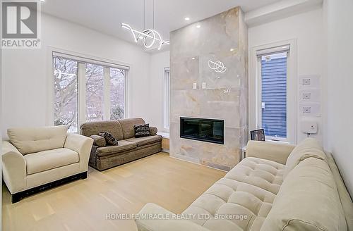 7A BROADMEAD AVENUE , Toronto, Ontario M1M 1C3 4