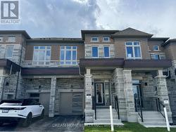 84 TEMPEL STREET Richmond Hill, ON L4E 1K6