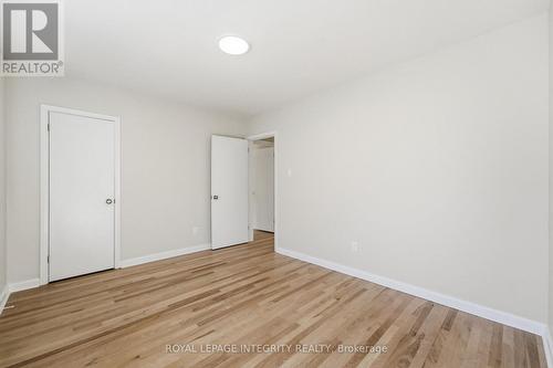 2007 Dorval Avenue, Ottawa, ON 