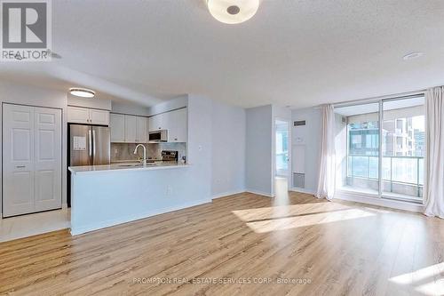 2205 - 7 LORRAINE DRIVE , Toronto, Ontario M2N 7H2 5