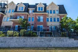 226 - 1837 EGLINTON AVENUE E Toronto, ON M4A 2Y4