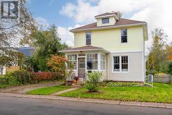 5 Lapthorne Avenue  Charlottetown, PE C1E 2M3