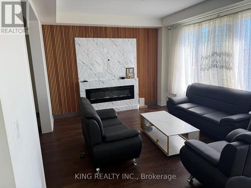 51 EBERLY WOODS DRIVE , Caledon, Ontario L7C 4J2 4
