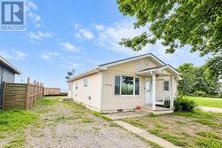 18218 ERIE SHORE DRIVE Chatham-Kent (Blenheim), ON K0P 1A0
