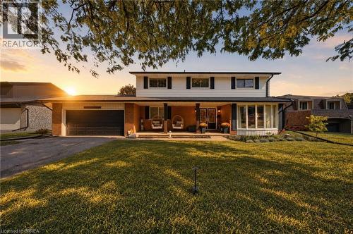 25 CEDARLAND Drive  Brantford, ON N3R 6G9