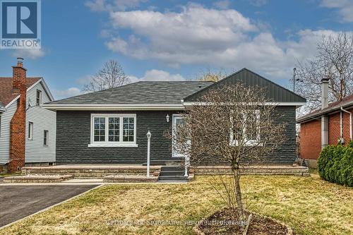 LOWER - 346 POTTRUFF ROAD N , Hamilton, Ontario L8H 2M4 4