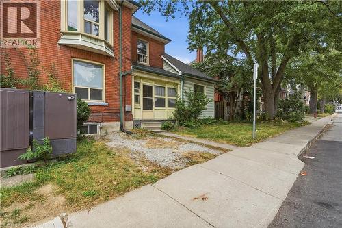 418 MAIN Street W , Hamilton, Ontario L8P 1K6 2